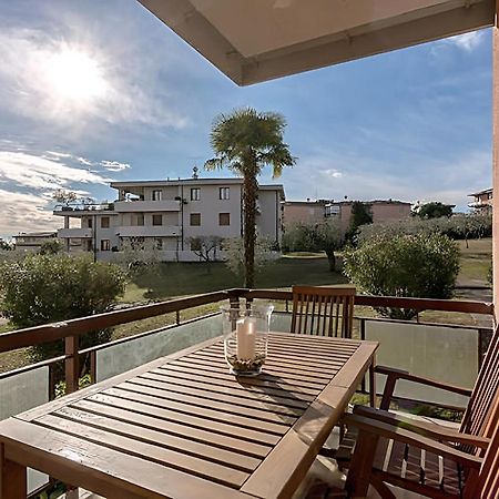 Natural Chic - Close To City Center And Beach - Parking Desenzano del Garda Exterior foto